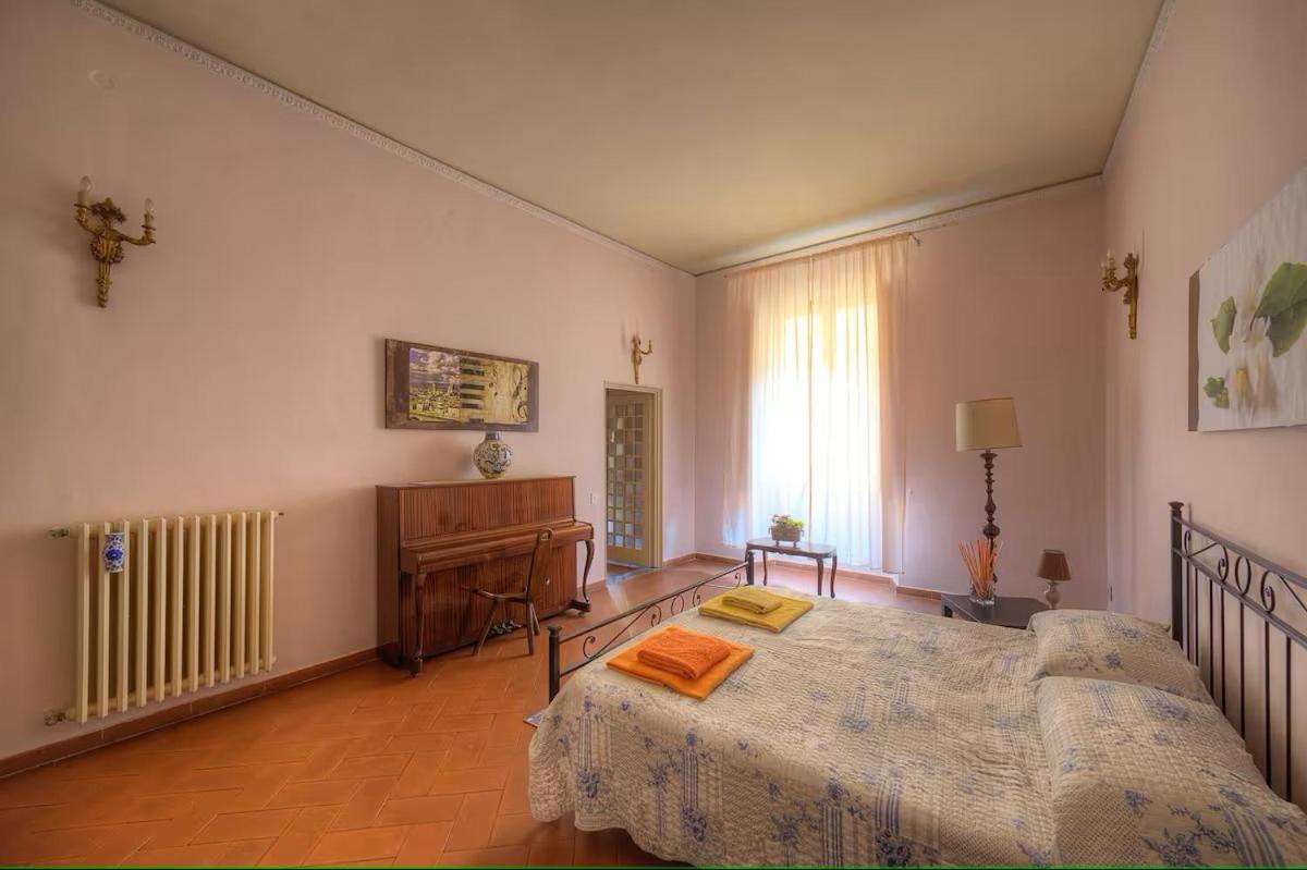Historical Building Charming Apartamento